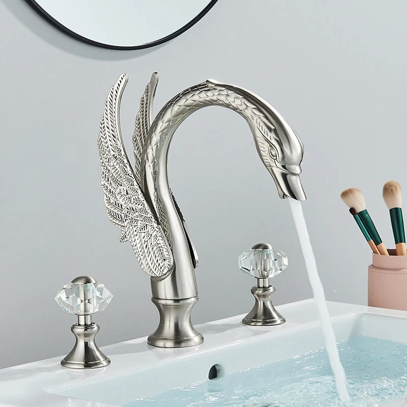 Golden Swan Shape Bathroom Faucet Basin Faucet Tap  Bathtub Faucet Two Crystal Handles Hot Cold Mixer Crane Basin Faucet Tap